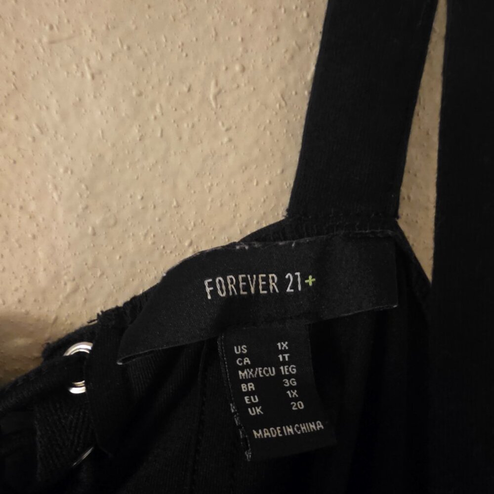 Forever 21 Size 1X Ignite the Flame Butterfly Lace Up Back - Picture 5 of 7